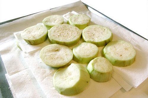 Как сушить баклажаны без сушилки. Как сушить баклажаны?