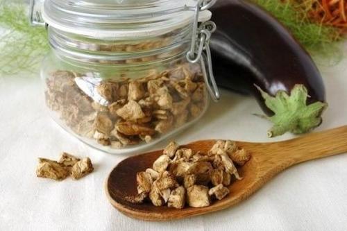 Как сушить баклажаны в домашних условиях на зиму на нитке. Как сушить баклажаны на зиму в духовке, на нитке в домашних условиях, чтобы они получились, как грибы?