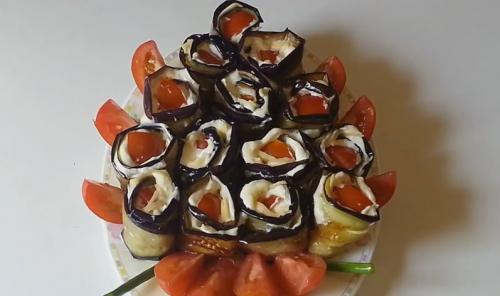 Рулетики из сушеных баклажан. Рулетики из баклажанов с сыром и чесноком на праздничный стол