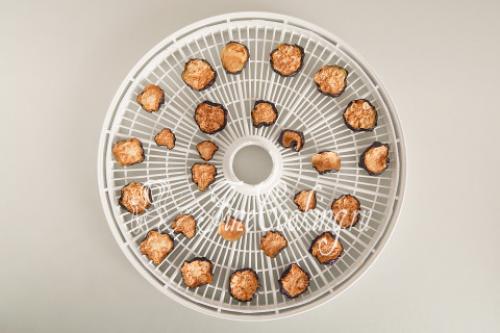 Как сушить баклажаны на зиму. Сушеные баклажаны на зиму: выбираем овощи и готовим к засушиванию 07