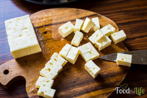 Салат с вялеными баклажанами. Салат из баклажан, вяленых помидор и сыра фета