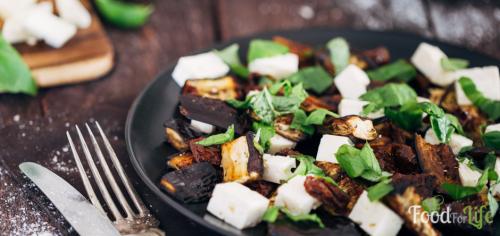 Салат с вялеными баклажанами. Салат из баклажан, вяленых помидор и сыра фета