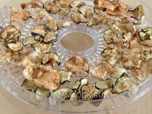 Сушеные и вяленые баклажаны. Вяленые баклажаны в оливковом масле 03