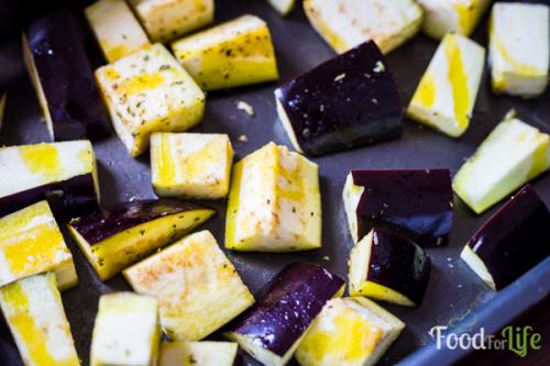 Салат с вялеными баклажанами. Салат из баклажан, вяленых помидор и сыра фета