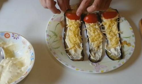 Рулетики из сушеных баклажан. Рулетики из баклажанов с сыром и чесноком на праздничный стол