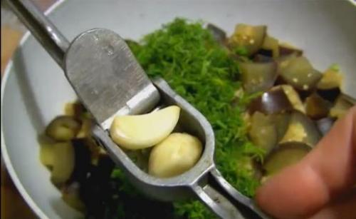 Сушеные баклажаны, как грибы. Баклажаны, как грибы на зиму — рецепт пальчики оближешь!