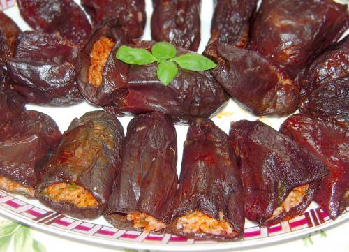 Сушеные баклажаны по-турецки. Голубцы (Долма) из сушеных баклажан - ZEYT NYA LI KURU PATLICAN DOLMASI.