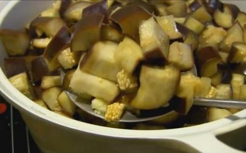 Сушеные баклажаны, как грибы. Баклажаны, как грибы на зиму — рецепт пальчики оближешь!