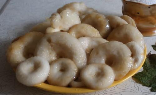 Как долго замачивают тополевые грузди в горячем засоле. Грузди солёные горячим способом — 7 очень вкусных рецептов на зиму