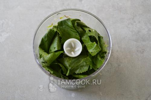 Закуска из петрушки и помидоров на зиму. Салат с красными помидорами, луком и зеленью Петрушка 21