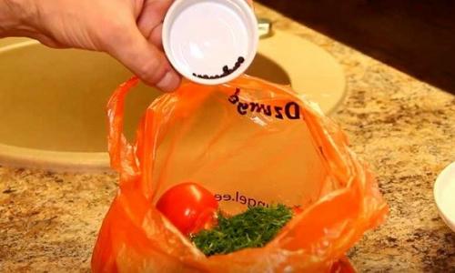 Помидоры с чесноком и укропом. Как приготовить вкусные помидоры, малосольные с чесноком и укропом в домашних условиях