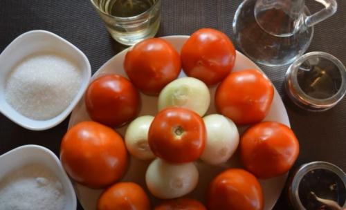 Помидоры с луком на зиму пальчики оближешь. Помидоры дольками с луком и маслом на зиму – самый вкусный рецепт (на 1 литровую банку)