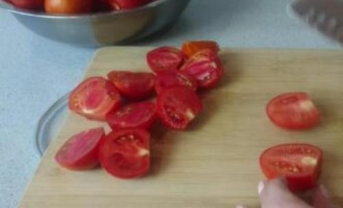 Заготовка томатов с петрушкой и чесноком. Маринованные помидоры с чесноком и зеленью быстрого приготовления – 7 пошаговых рецептов 09