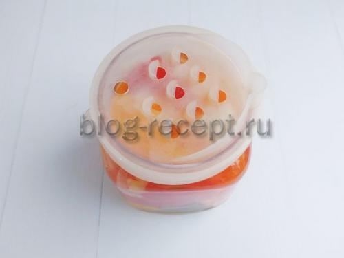 Резаные помидоры с луком на зиму. Помидоры резаные с маслом и луком на зиму без стерилизации