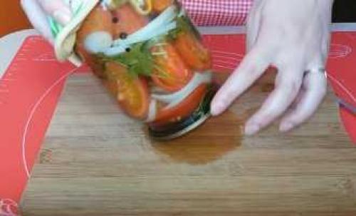 Помидоры дольками с луком и петрушкой на зиму. Рецепт помидоров дольками с луком — пошаговый рецепт с фото 37 Помидоры дольками с луком и петрушкой на зиму. Рецепт помидоров дольками с луком — пошаговый рецепт с фото 37