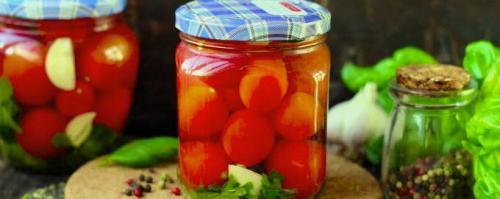 Рецепт маринованных помидоров черри с петрушкой. Маринованные помидоры черри на зиму