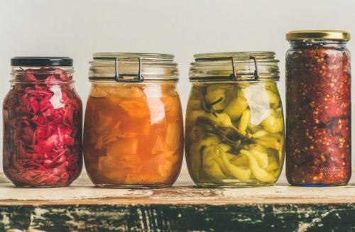 Может ли брожение огурцов быть безопасным для здоровья. Как правильно квасить?