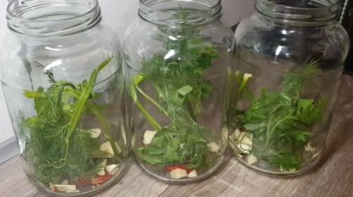 Маринованные зеленые помидоры целиком. Маринованные зелёные помидоры на зиму — 12 очень вкусных рецептов, пальчики оближешь