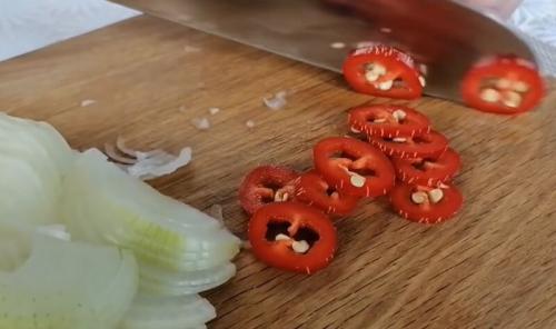 Маринованные зеленые помидоры целиком. Маринованные зелёные помидоры на зиму — 12 очень вкусных рецептов, пальчики оближешь