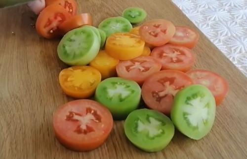 Маринованные зеленые помидоры целиком. Маринованные зелёные помидоры на зиму — 12 очень вкусных рецептов, пальчики оближешь