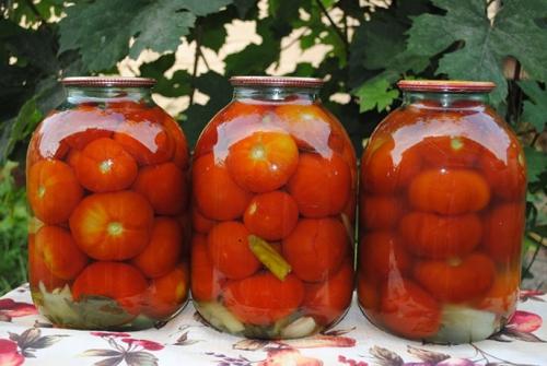 Сладкие помидоры с петрушкой на зиму. Сладкие помидоры с очень вкусным рассолом на зиму. Рецепты на трехлитровую и литровую банки