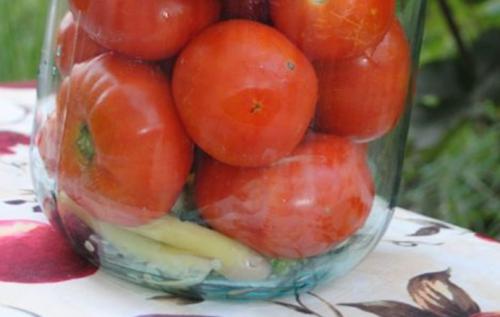 Сладкие помидоры с петрушкой на зиму. Сладкие помидоры с очень вкусным рассолом на зиму. Рецепты на трехлитровую и литровую банки