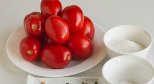 Сладкие помидоры с петрушкой на зиму. Сладкие помидоры с очень вкусным рассолом на зиму. Рецепты на трехлитровую и литровую банки