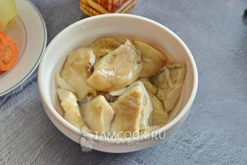 Горчитые соленые грузди: что делать, если они стали слишком островаты 01