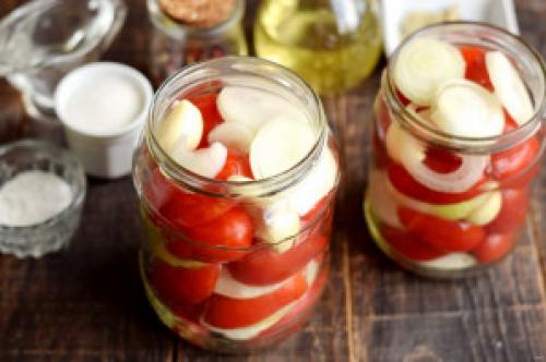 Помидоры дольками на зиму без стерилизации. Помидоры половинками без стерилизации на зиму