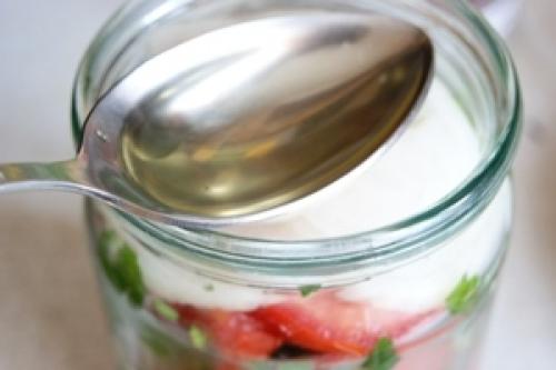 Как подготовить помидоры для нарезки дольками. Помидоры, нарезанные дольками с чесноком