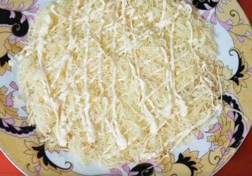 Салат огород с чипсами. Простые и вкусные салаты с чипсами — 6 классических рецептов