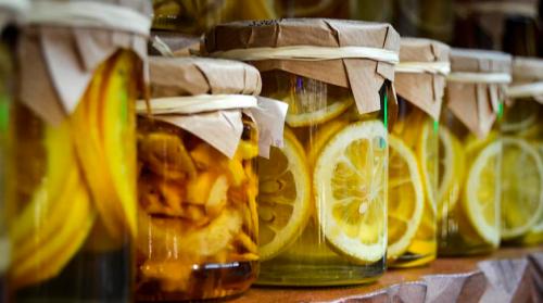 Каков срок годности домашнего варенья из слив с шоколадом. Сколько лет можно хранить варенье и домашние заготовки?