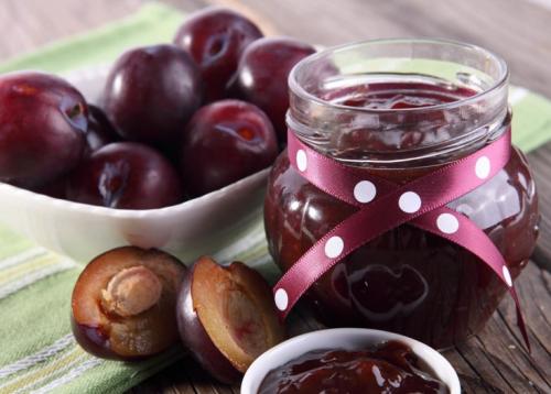 Можно ли добавить в варенье из слив другие фрукты или ягоды для вкуса. Варенье из сливы без косточек на зиму: 10 простых рецептов густого сливового варенья