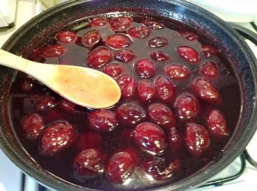 Можно ли использовать не свежие, а замороженные или сушеные сливы для варенья. Сливовое варенье. Советы начинающим хозяйкам