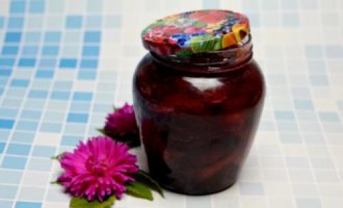 Как лучше всего подавать варенье из слив в шоколаде. Сливовое варенье с шоколадом