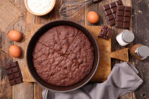 Можно ли использовать другие виды шоколада для приготовления пирога. 20 простых и вкусных рецептов шоколадного пирога