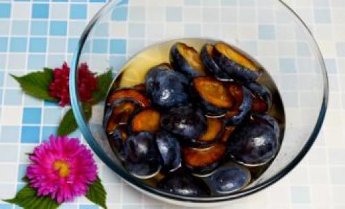 Можно ли использовать молочный шоколад для варенья из слив. Сливовое варенье с шоколадом