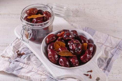Закуска на зиму из слив. 20 отличных заготовок из сливы на зиму