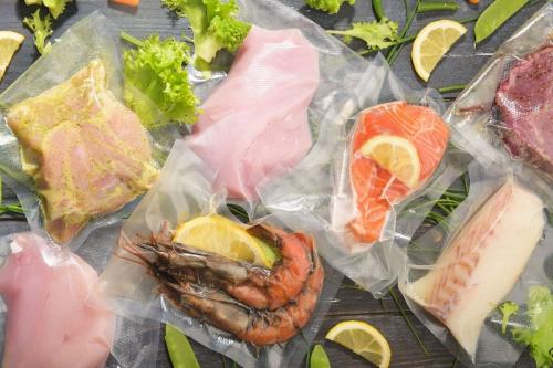 Какие упаковки используются для хранения заготовок на зиму. Как использовать вакуумную упаковку для разнообразных деликатесов и закусок