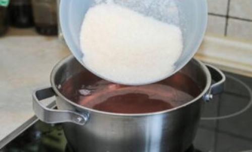 Компот из слив с косточками. Компот из сливы с косточками на зиму