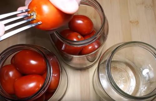 Рецепт сладких помидор на зиму в литровых банках. Очень вкусные сладкие маринованные помидоры в литровых банках