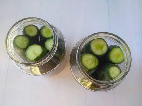 Сладко острые огурцы на зиму. Сладкие огурцы на зиму маринованные – 8 рецептов хрустящих огурцов