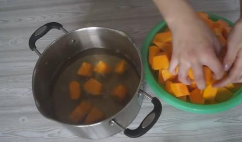 Как сделать тыквенный сок. Тыквенный сок приготовленный в домашних условиях на зиму