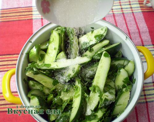 Маринованные хрустящие огурцы с маслом на зиму. Хрустящие маринованные огурцы в масле 06