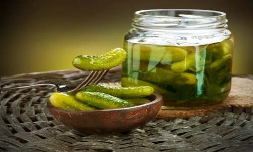 Маринованные огурцы без стерилизации на зиму. Маринованные огурцы на зиму без стерилизации — 5 рецептов хрустящих огурцов в банках