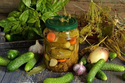 Обалденные огурцы на зиму. 20 очень вкусных заготовок из огурцов на зиму