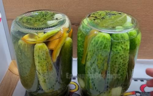 Огурцы без хрена на зиму. Хрустят без хрена. Огурцы на зиму в банках закрываю только так: другие варианты не признаю.