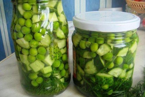 Салат из огурцов дольками на зиму. 20 простых салатов из огурцов на зиму