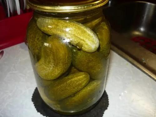 Огурцы холодным способом, как бочковые. Солёные огурцы на зиму в банках холодным способом — 5 рецептов хрустящих огурцов