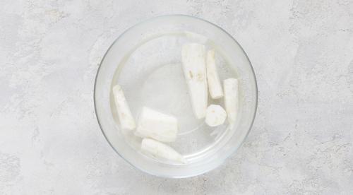 Можно ли есть забродившую хреновину. Ответы: 01